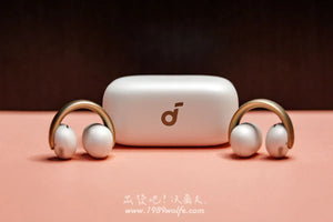 你的理想耳機已到貨！soundcore AeroClip，結合高音質、時尚與自由佩戴的開放式藍牙耳機最佳選擇。